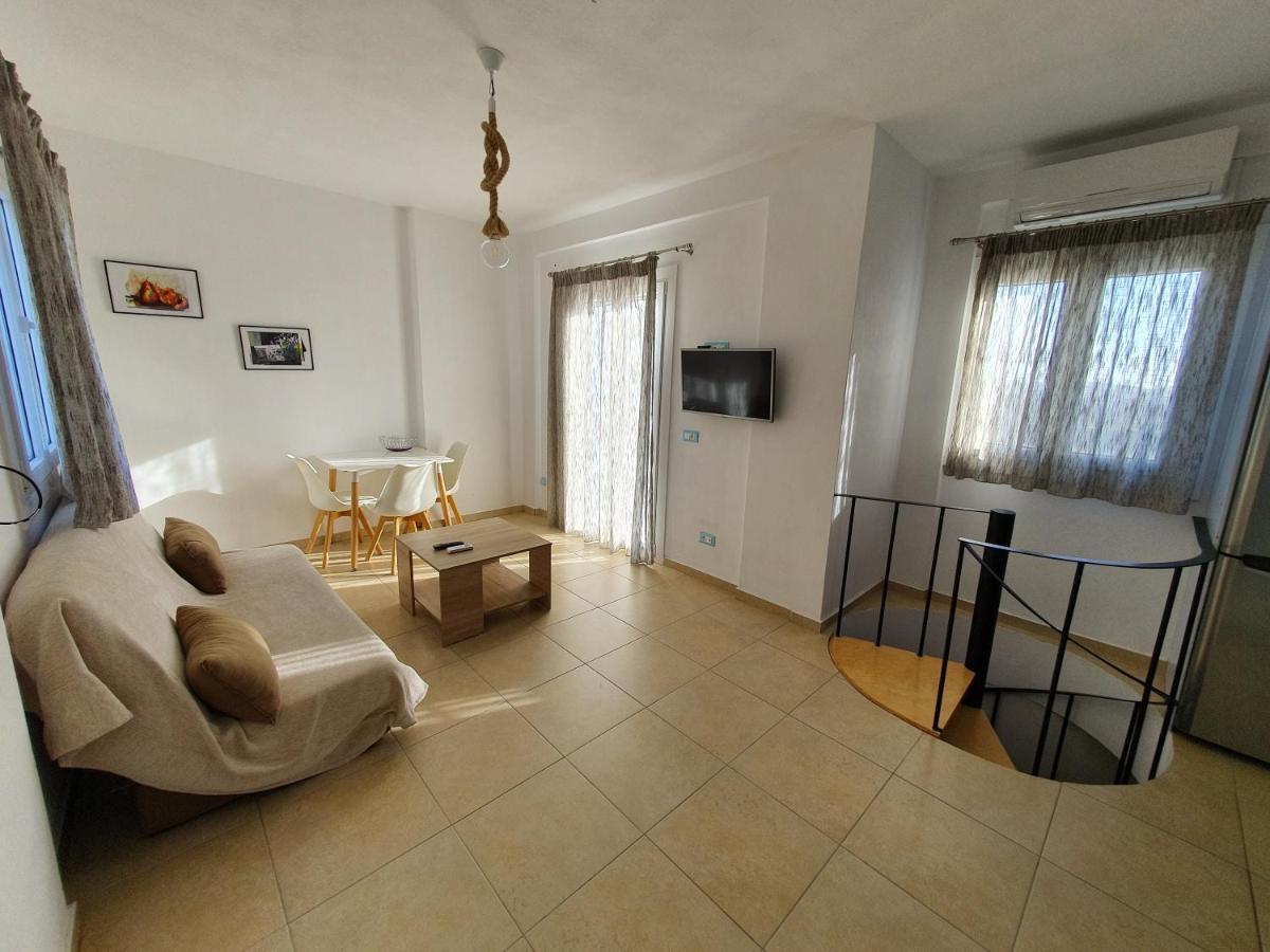 Sahas Apartments Mykonos Town ภายนอก รูปภาพ