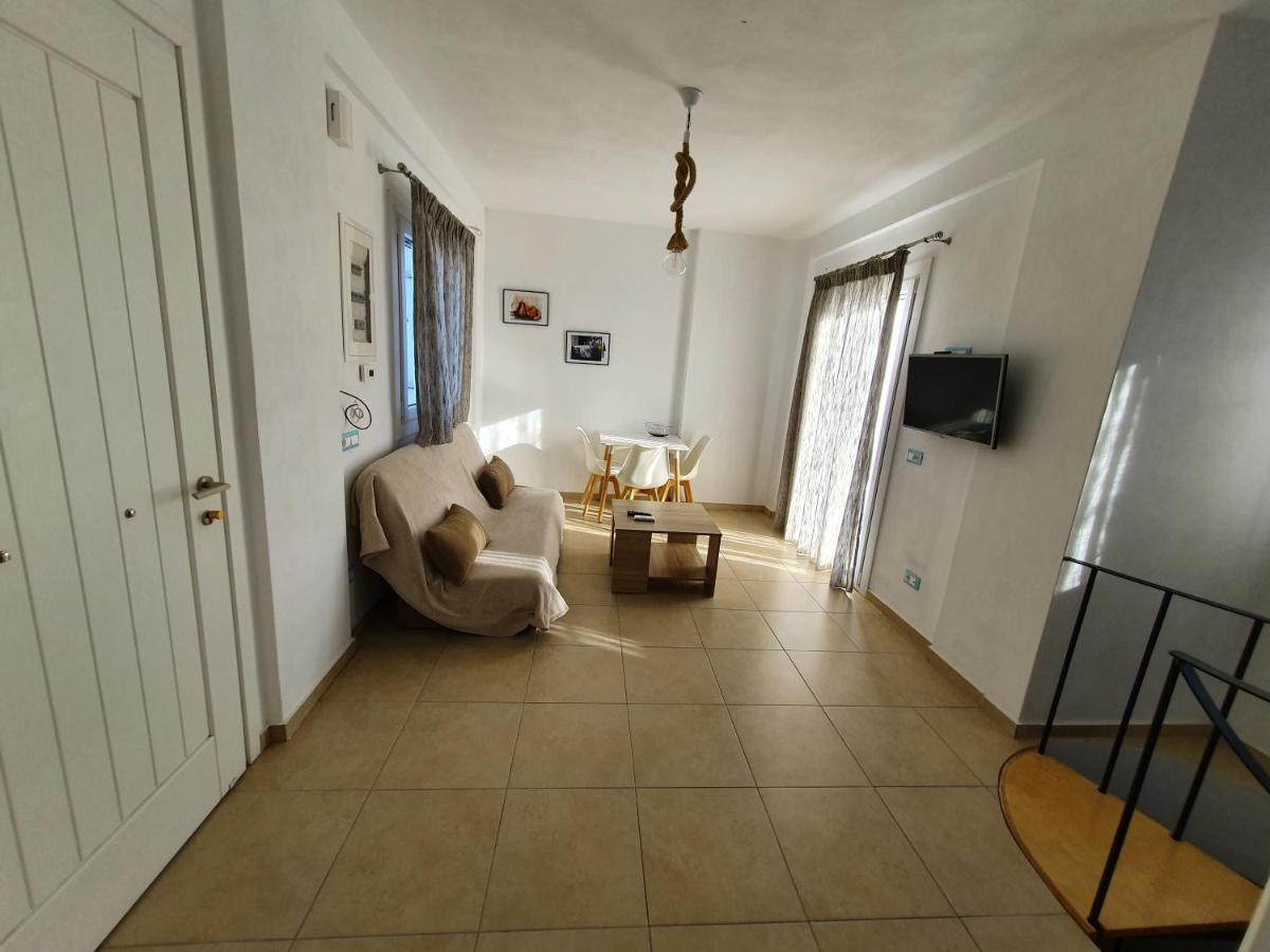 Sahas Apartments Mykonos Town ภายนอก รูปภาพ