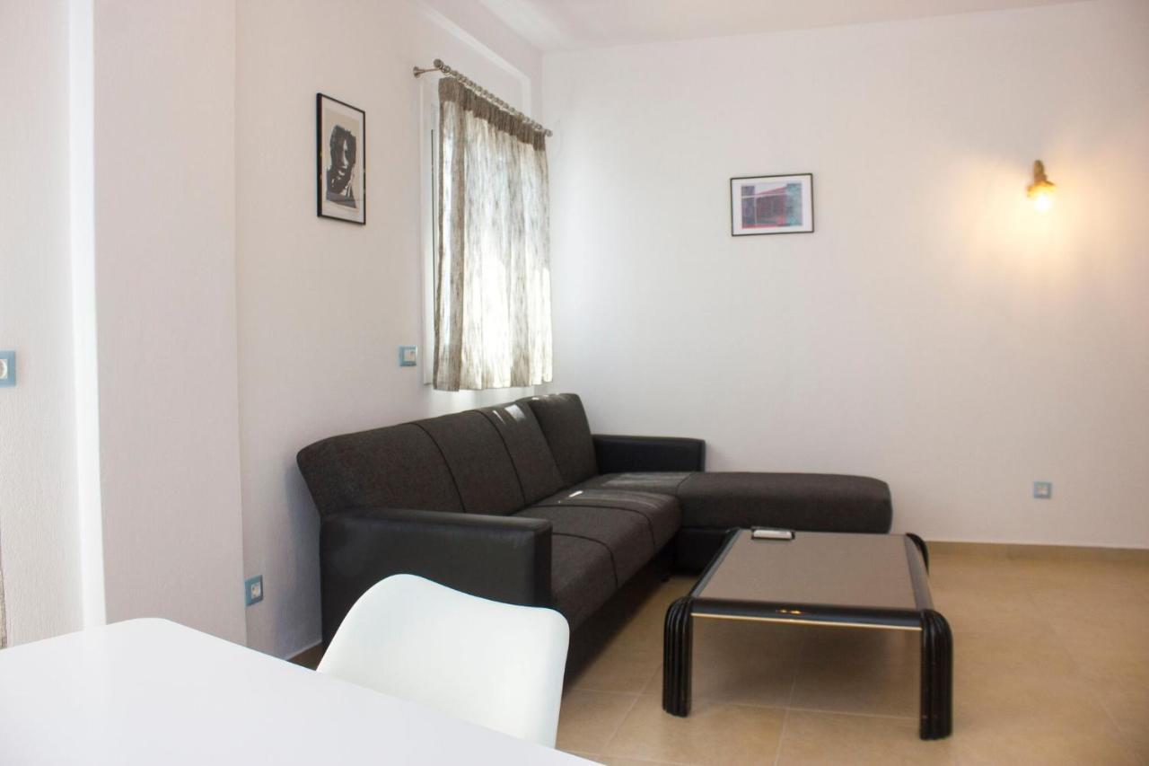 Sahas Apartments Mykonos Town ภายนอก รูปภาพ